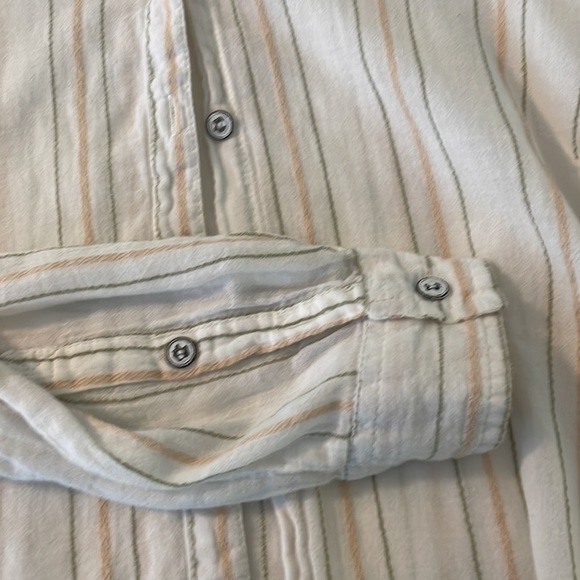 Gramicci women size Medium button down shirt - Picture 4 of 4